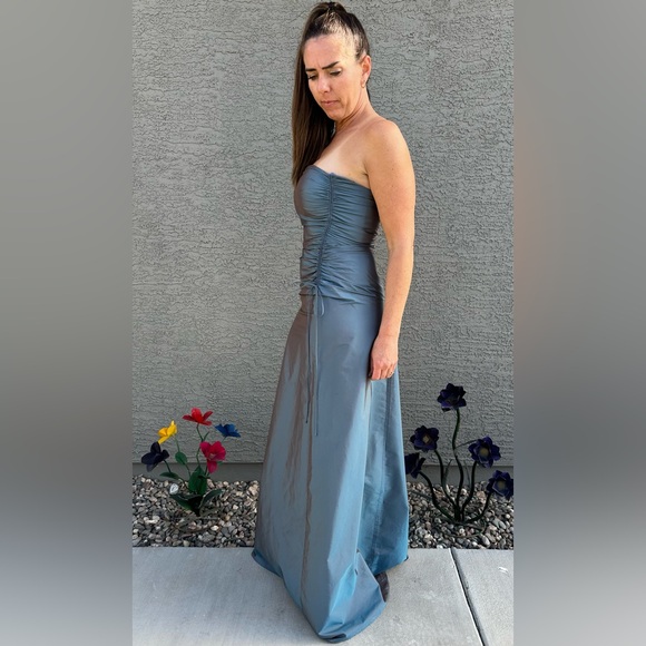 Laundry by Shelli Segal Strapless Shimmery Blue Gown Drawstring Ruching B1 - Picture 4 of 10